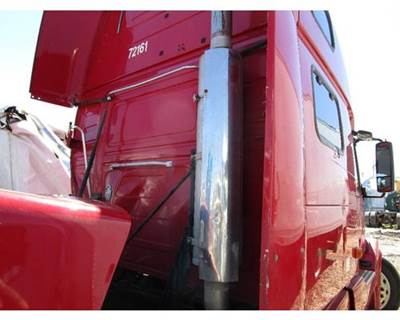 Volvo VNL Muffler
