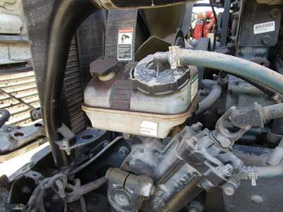 Freightliner A14-14796-001 Power Steering Assembly for a Freightliner ST120