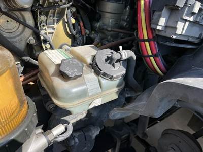 Freightliner Cascadia Power Steering Assembly for a Freightliner CASCADIA 113BBC