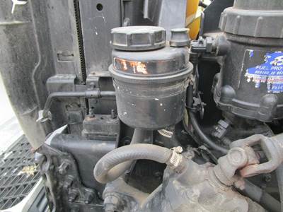 Volvo VNL Power Steering Assembly