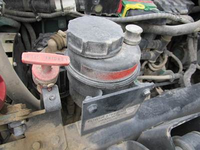 Volvo VNL Power Steering Assembly