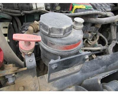 Volvo VNL Power Steering Assembly