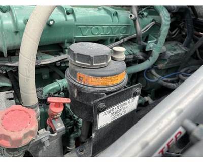 Volvo VNL Power Steering Assembly