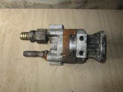 USED PARKER PTO HYDRAULIC PUMP. MODEL: P16 115A 2S2