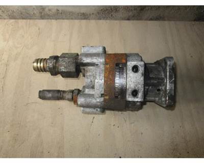 USED PARKER PTO HYDRAULIC PUMP. MODEL: P16 115A 2S2