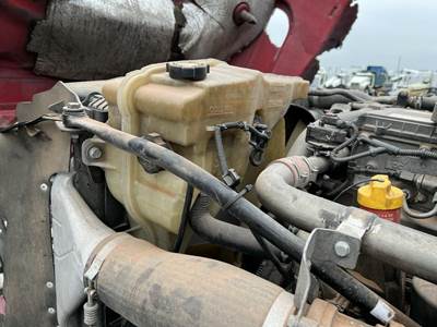 Freightliner Cascadia Radiator Overflow Bottle / Surge Tank for a Freightliner CASCADIA 125