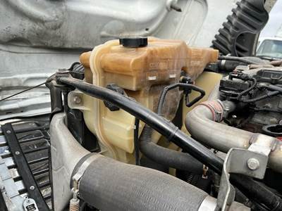 Freightliner Cascadia Radiator Overflow Bottle / Surge Tank for a Freightliner CASCADIA 125