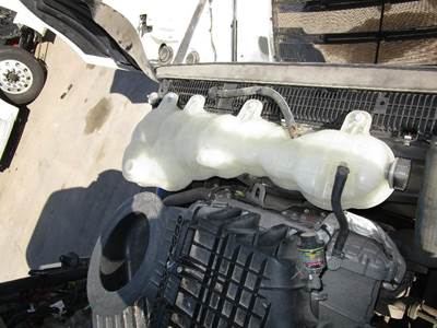 Freightliner Cascadia Radiator Overflow Bottle / Surge Tank