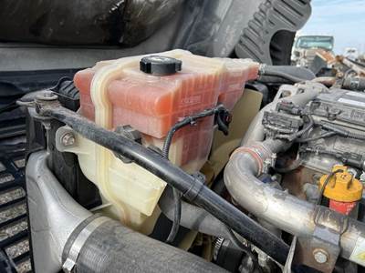 Freightliner Cascadia Radiator Overflow Bottle / Surge Tank for a Freightliner CASCADIA 125