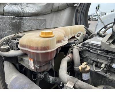 Freightliner Cascadia Radiator Overflow Bottle / Surge Tank for a Freightliner CASCADIA 126