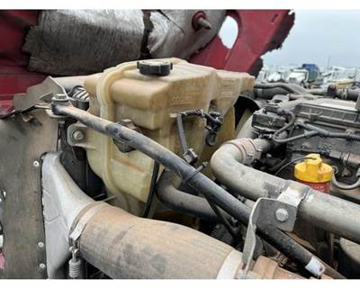 Freightliner Cascadia Radiator Overflow Bottle / Surge Tank for a Freightliner CASCADIA 125