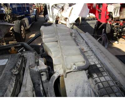 Freightliner Cascadia Radiator Overflow Bottle / Surge Tank for a Freightliner CASCADIA 125