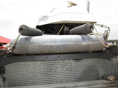 Freightliner Classic XL Radiator Overflow Bottle / Surge Tank for a Freightliner FLD132 XL CLASSIC