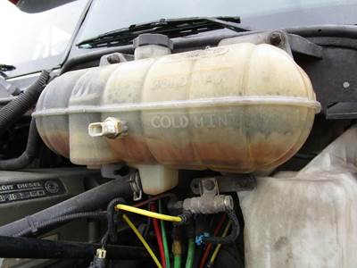 Freightliner Columbia Radiator Overflow Bottle / Surge Tank for a Freightliner COLUMBIA 120