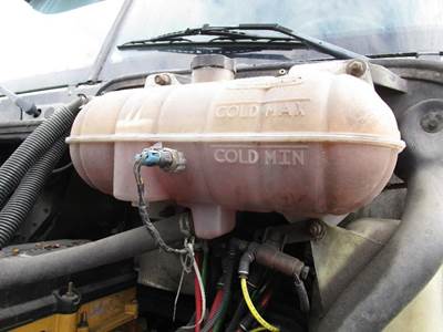 Freightliner Columbia Radiator Overflow Bottle / Surge Tank for a Freightliner COLUMBIA 120