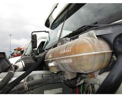 Freightliner Columbia Radiator Overflow Bottle / Surge Tank for a Freightliner COLUMBIA 120