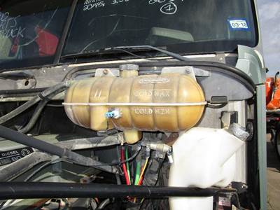 Freightliner Coronado Radiator Overflow Bottle / Surge Tank for a Freightliner CORONADO 132