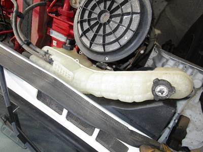 Freightliner M2 Radiator Overflow Bottle / Surge Tank for a Freightliner M2 106