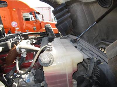 International LT625 Radiator Overflow Bottle / Surge Tank