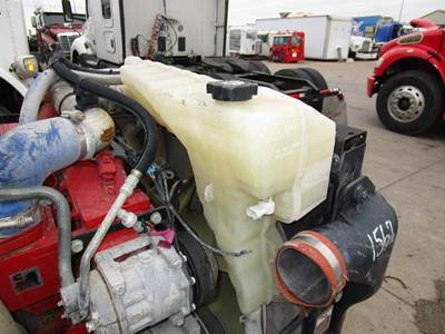 Peterbilt 579 Radiator Overflow Bottle / Surge Tank