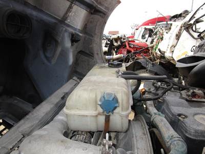 Volvo VNL Radiator Overflow Bottle / Surge Tank