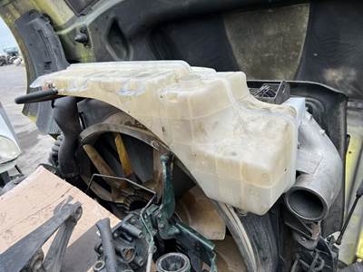 Volvo VNL Radiator Overflow Bottle / Surge Tank