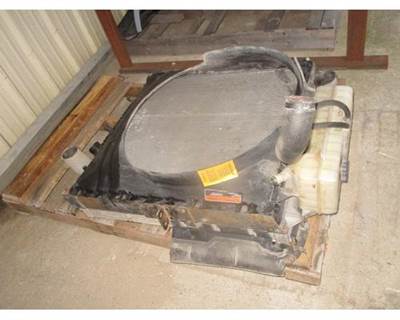 Volvo VNL Radiator Overflow Bottle / Surge Tank