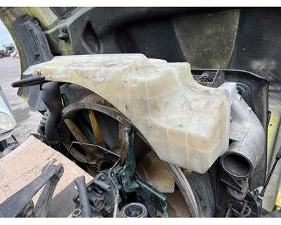 Volvo VNL Radiator Overflow Bottle / Surge Tank