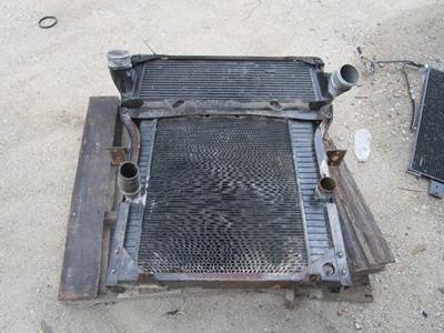 Ford F-650 Radiator for a Ford F650
