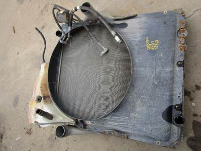 Freightliner Cascadia Radiator for a Freightliner CASCADIA 125