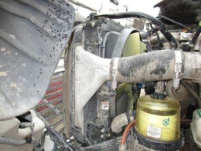 Freightliner Cascadia Radiator for a Freightliner CASCADIA 113BBC