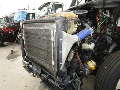 Freightliner Cascadia Radiator for a Freightliner CASCADIA 125