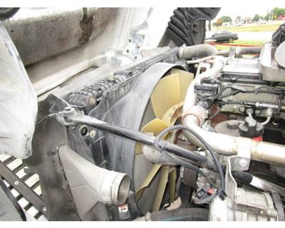 Freightliner Cascadia Radiator for a Freightliner CASCADIA 125