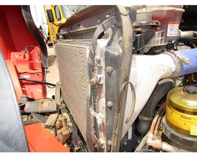 Freightliner Cascadia Radiator for a Freightliner CASCADIA 126
