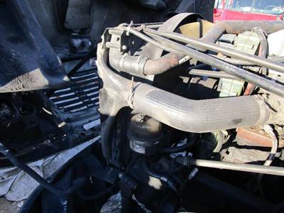 Freightliner Century Class Radiator for a Freightliner COLUMBIA 120