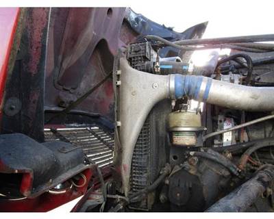 Freightliner Century Class Radiator for a Freightliner ST120