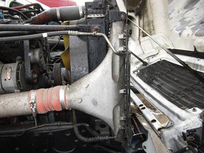 Freightliner Columbia Radiator for a Freightliner COLUMBIA 120