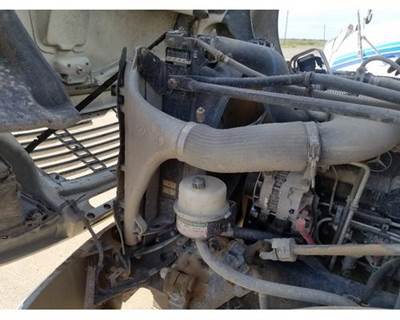 Freightliner Columbia Radiator for a Freightliner COLUMBIA 120