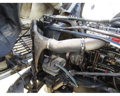 Freightliner Columbia Radiator for a Freightliner COLUMBIA 120
