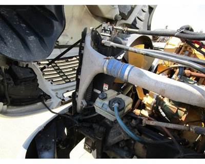 Freightliner Columbia Radiator for a Freightliner COLUMBIA 120