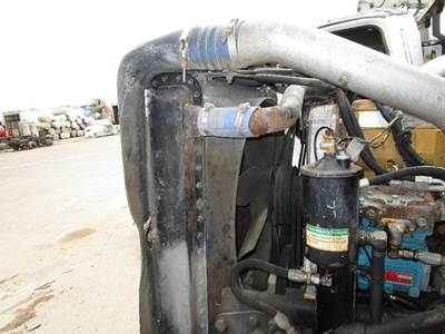 Freightliner FLD120 Radiator