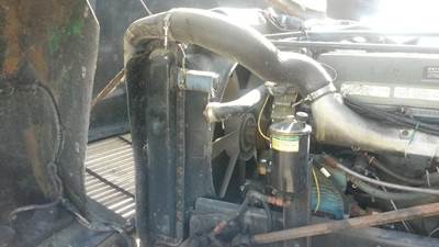 Freightliner FLD132 Radiator for a Freightliner FLD132T