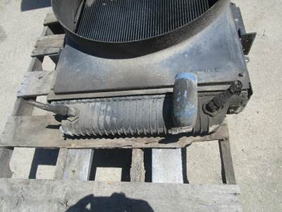 Freightliner MB55 Radiator for a Freightliner MB55 CHASSIS