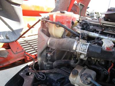 Freightliner ST120 Radiator