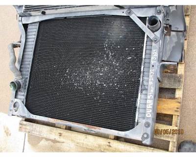 International 4300 Radiator for a International Durastar 4300