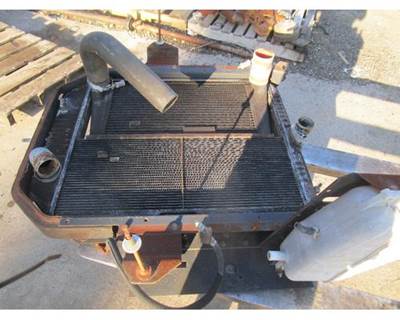 International 4700 Radiator