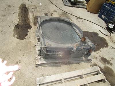 Kenworth T600 Radiator