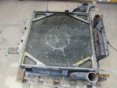 Peterbilt 379 Radiator