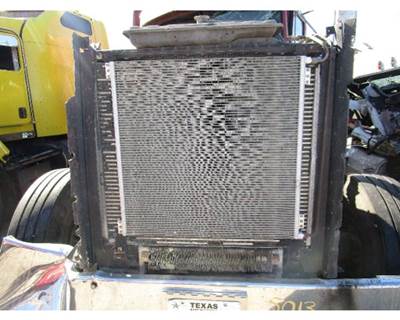 Peterbilt 379 Radiator