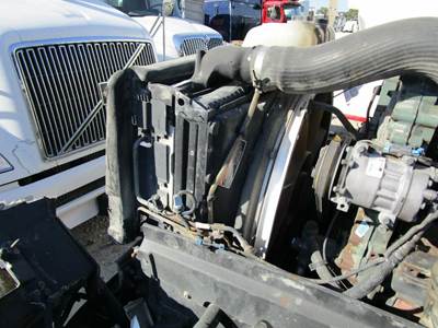 Volvo VNL Radiator